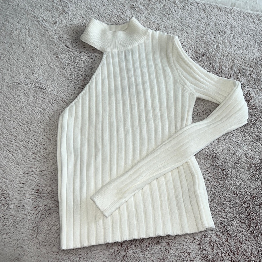 Sexy knit top 😍